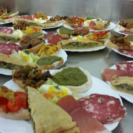 Pretenzano Alloggio per agriturismo Volterra